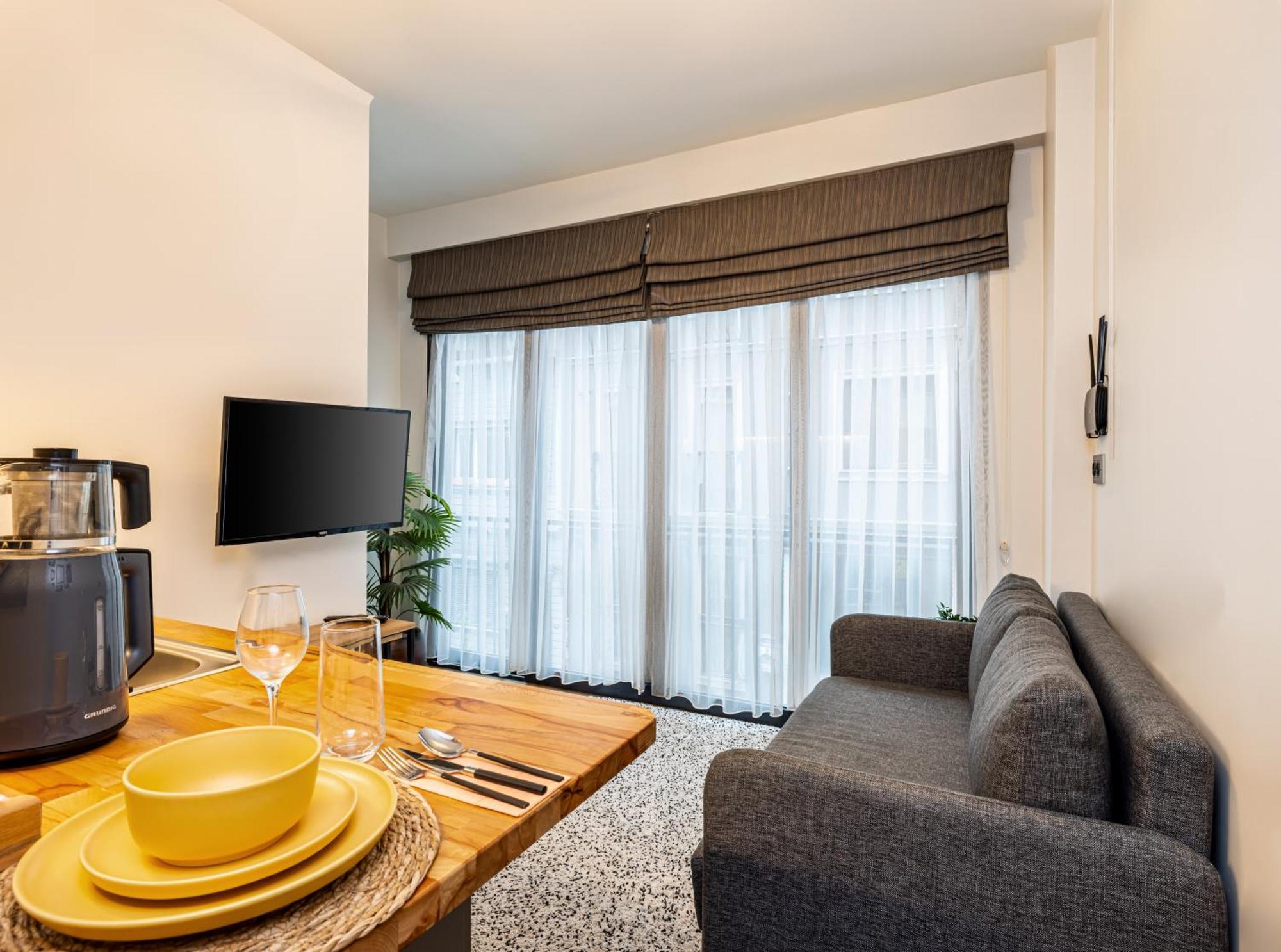 Mariposa Rooms Taksim Istanbul Exterior foto